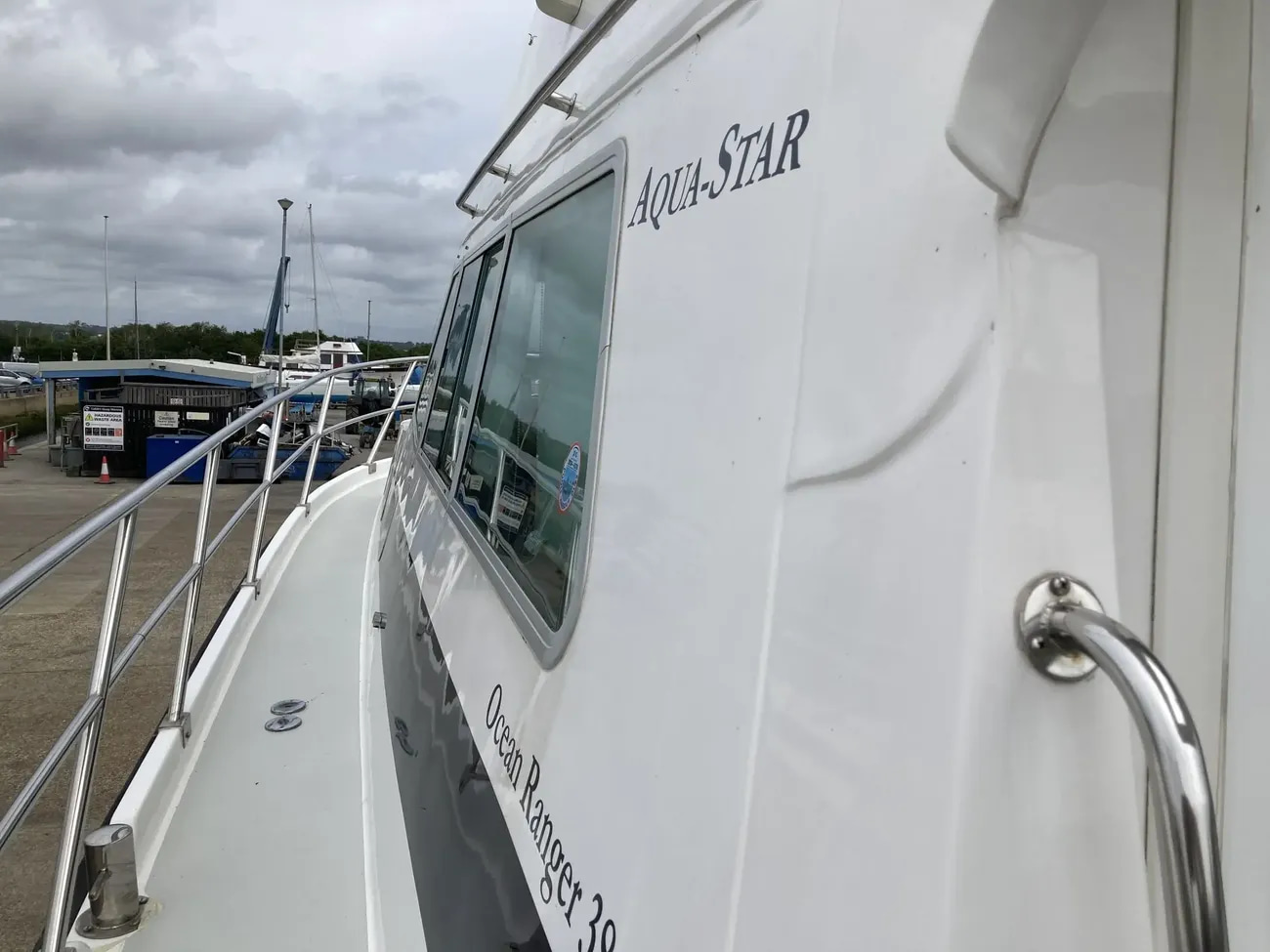 2001 Aquastar 38 te koop (photo 7)