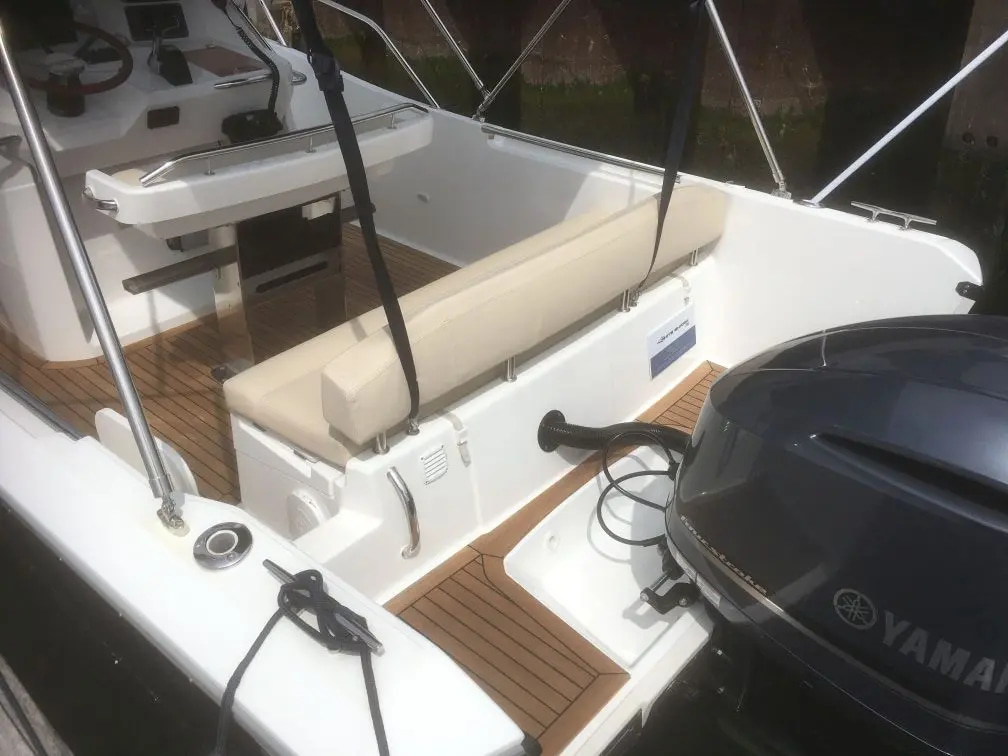 2016 White Shark 246 CC zu verkaufen (photo 12)