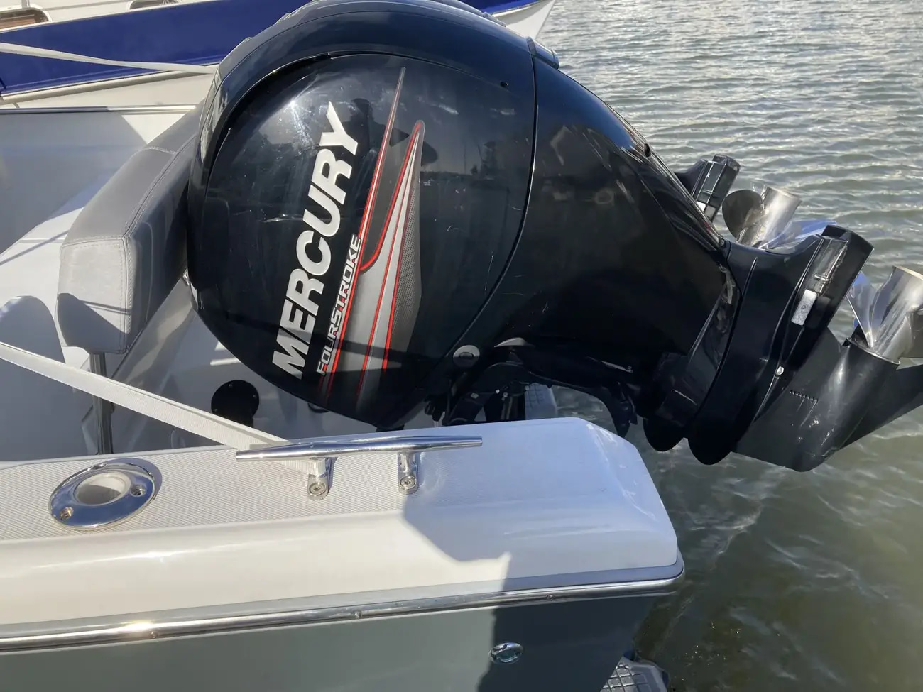 2017 White Shark 246 CC en venta (photo 4)