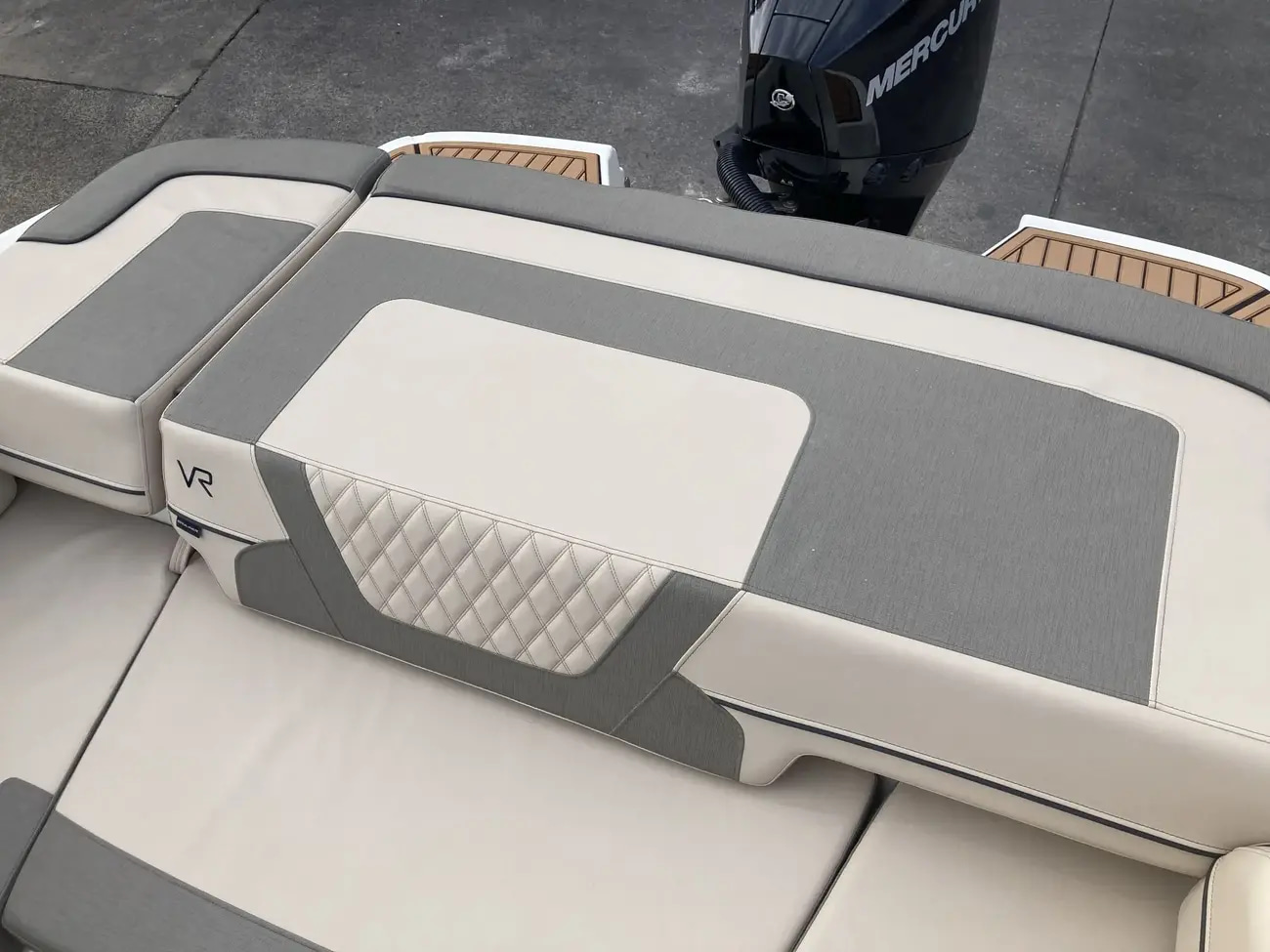2023 Bayliner VR6 Cuddy Outboard te koop (photo 9)