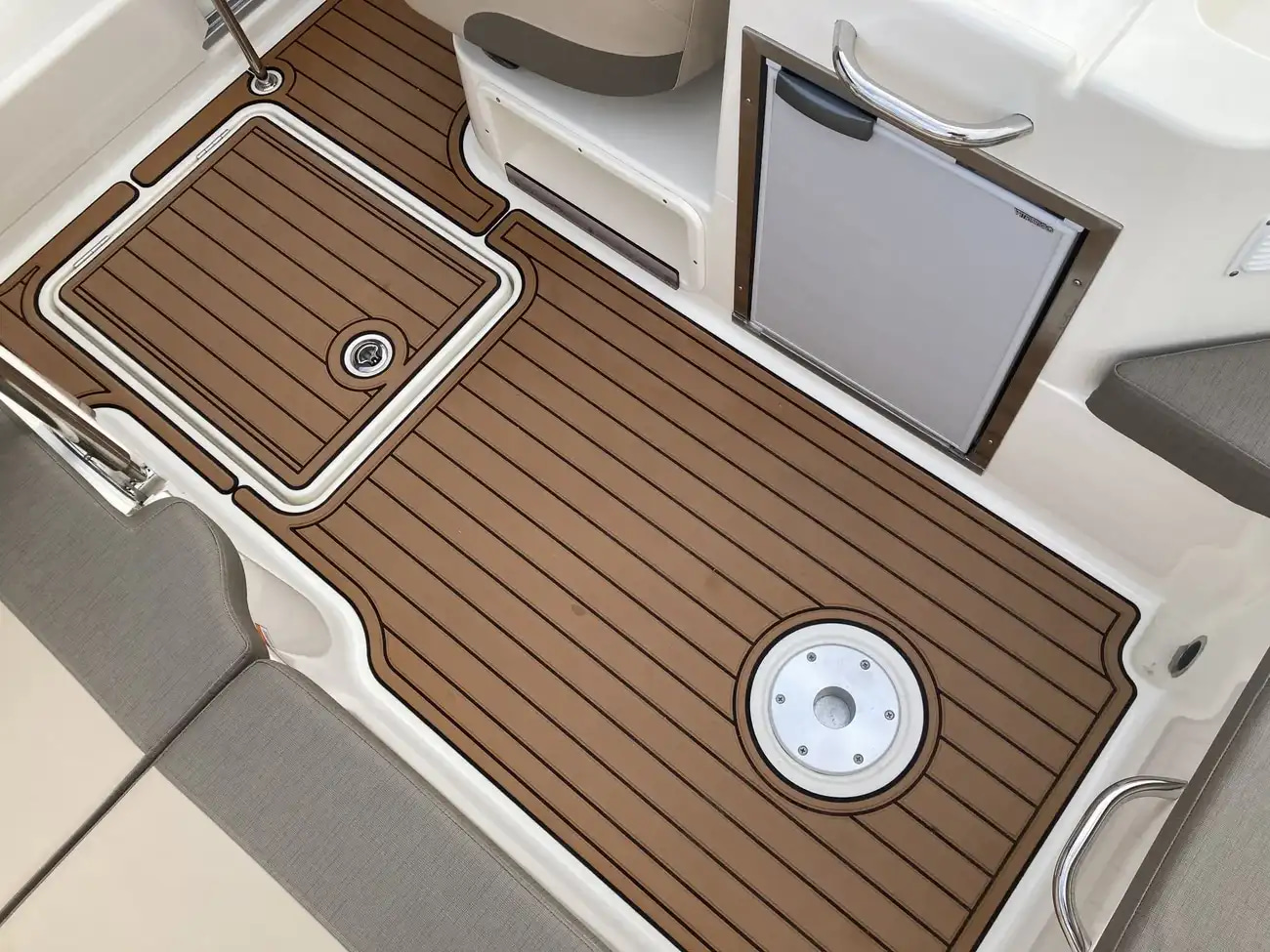 2023 Bayliner VR6 Cuddy Outboard te koop (photo 13)