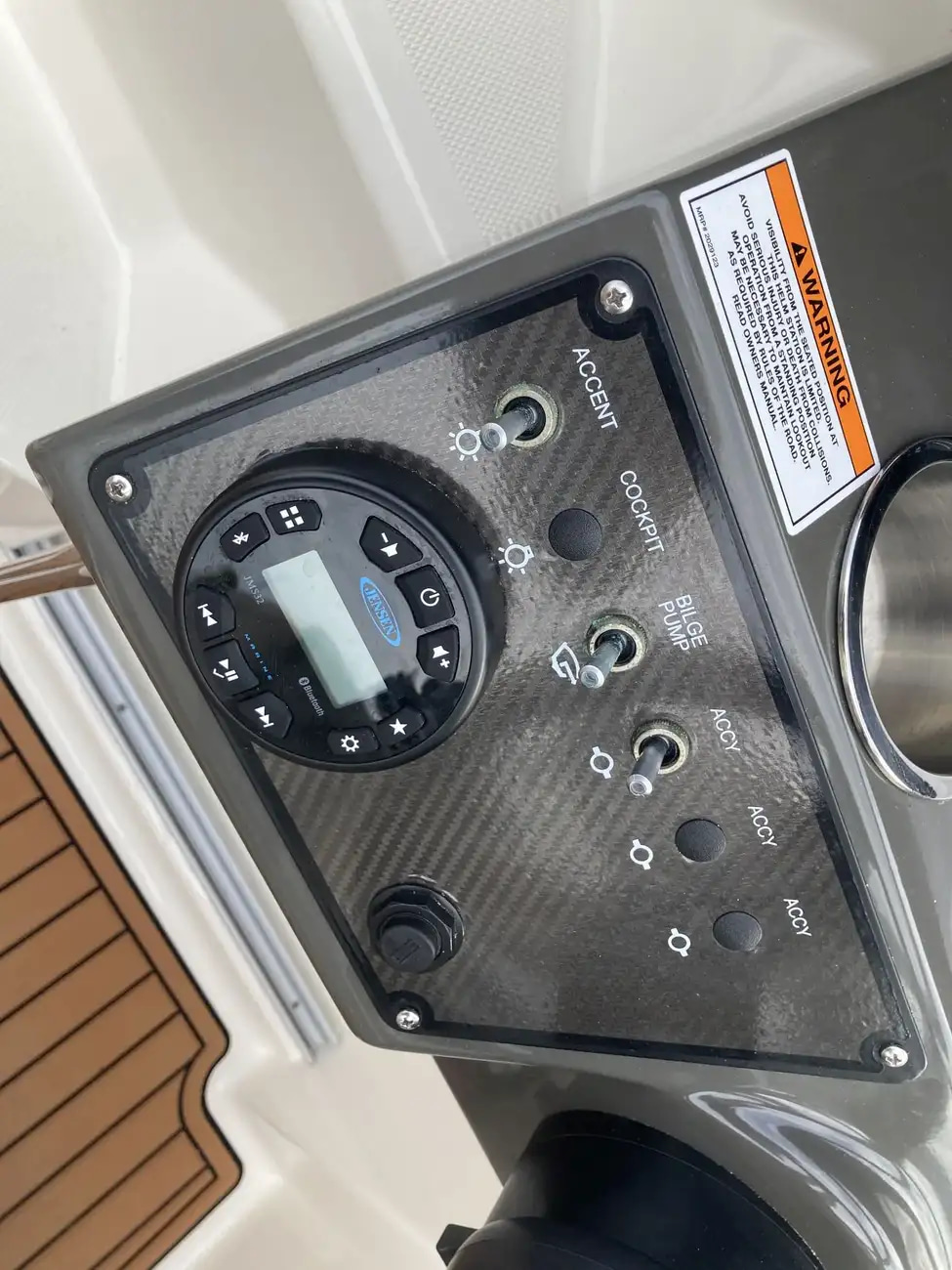 2023 Bayliner VR6 Cuddy Outboard te koop (photo 17)