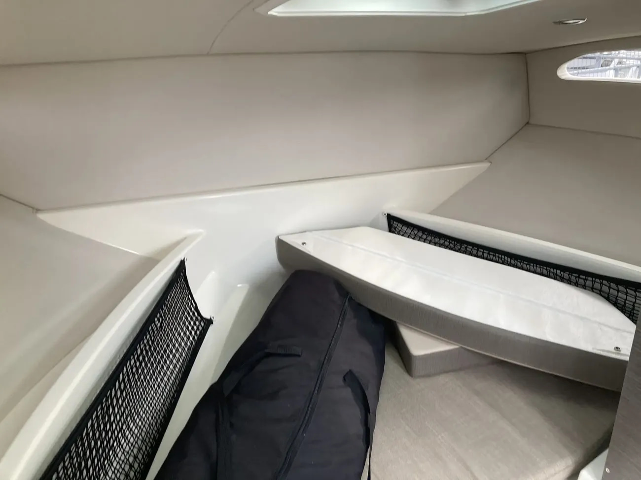 2023 Bayliner VR6 Cuddy Outboard te koop (photo 20)