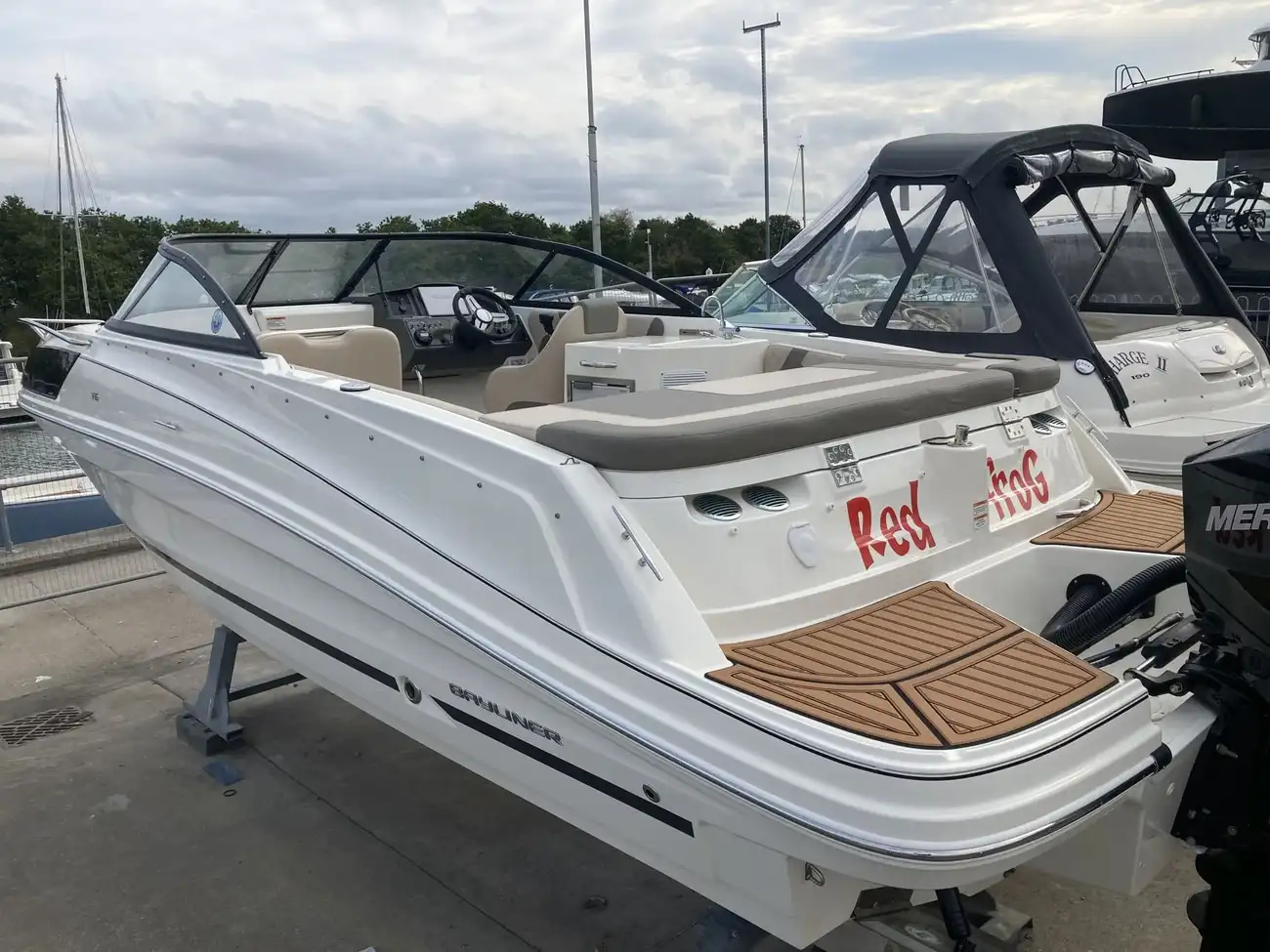 2023 Bayliner VR6 Cuddy Outboard te koop (photo 48)