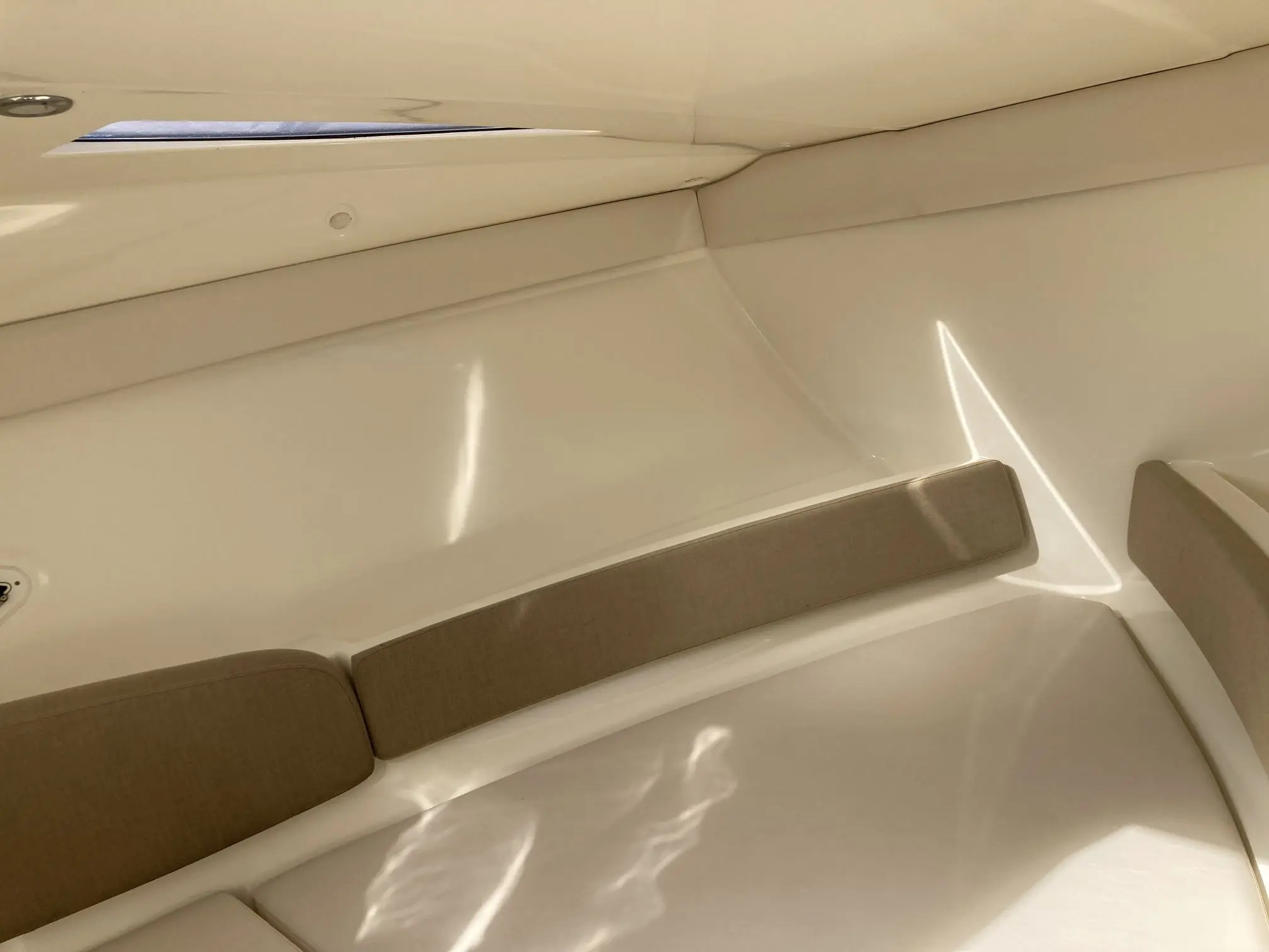 2014 Bayliner 742 Cuddy na sprzedaż (photo 47)
