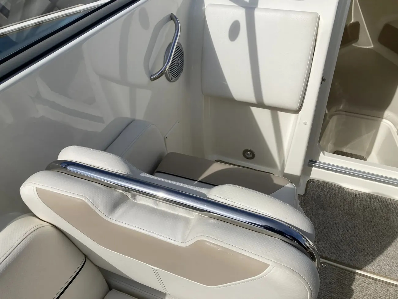 2014 Bayliner 742 Cuddy na sprzedaż (photo 50)