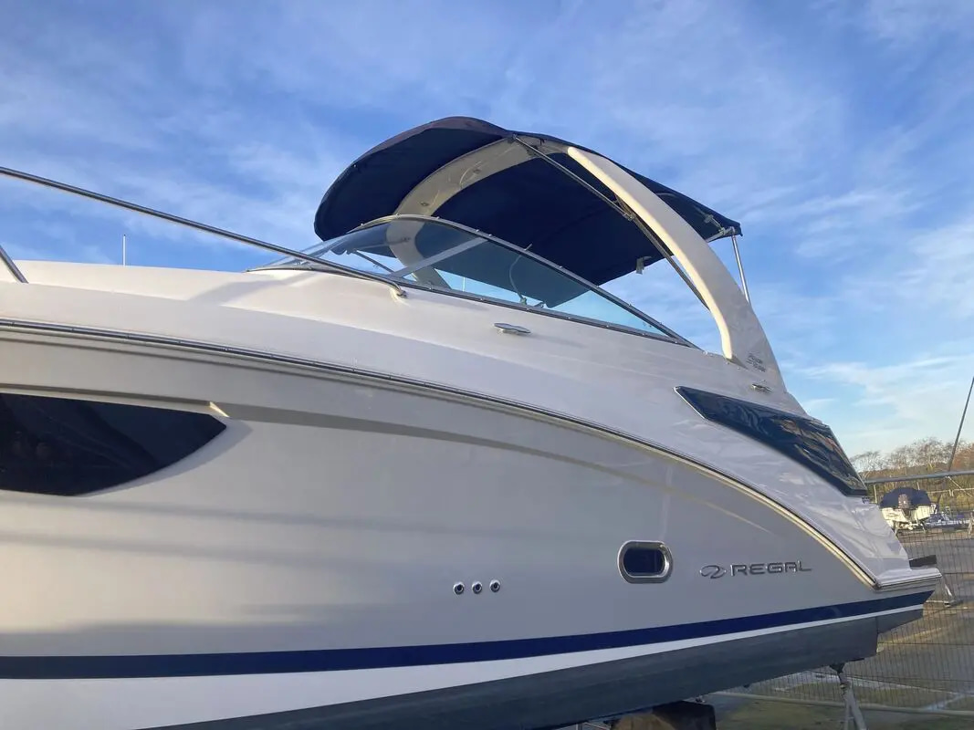 2025 Regal 26 Express Cruiser te koop (photo 2)