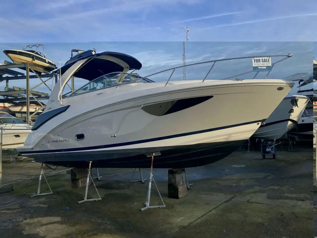 2025 Regal 26 Express Cruiser te koop (photo 4)