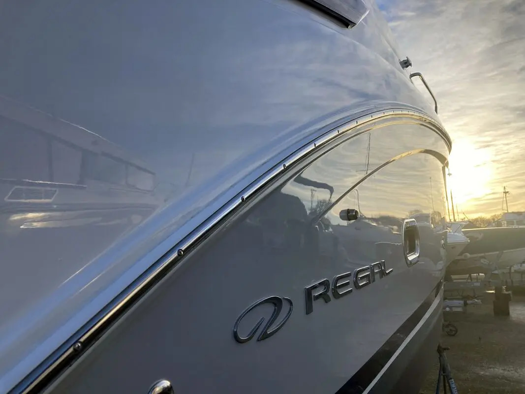 2025 Regal 26 Express Cruiser te koop (photo 9)