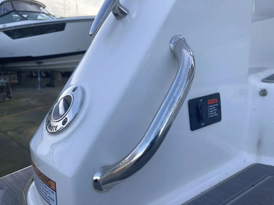 2025 Regal 26 Express Cruiser te koop (photo 8)