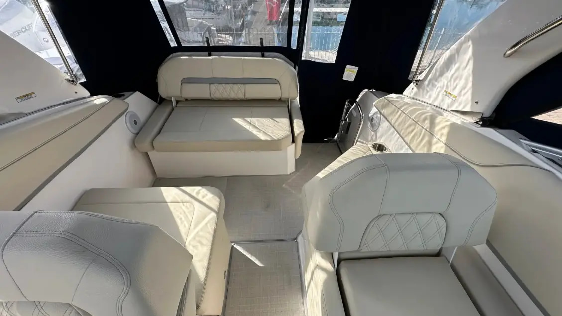 2025 Regal 26 Express Cruiser te koop (photo 12)