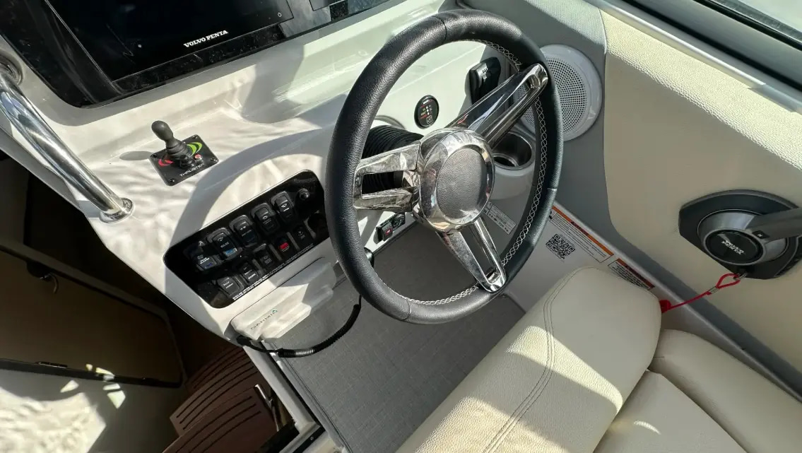 2025 Regal 26 Express Cruiser te koop (photo 15)