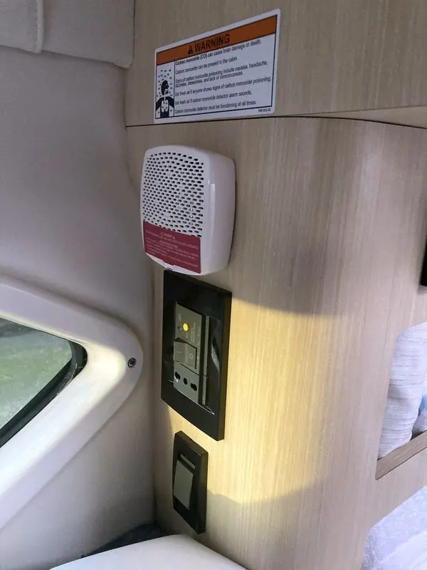2025 Regal 26 Express Cruiser te koop (photo 22)