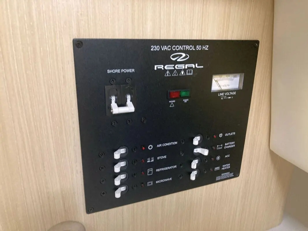 2025 Regal 26 Express Cruiser te koop (photo 23)