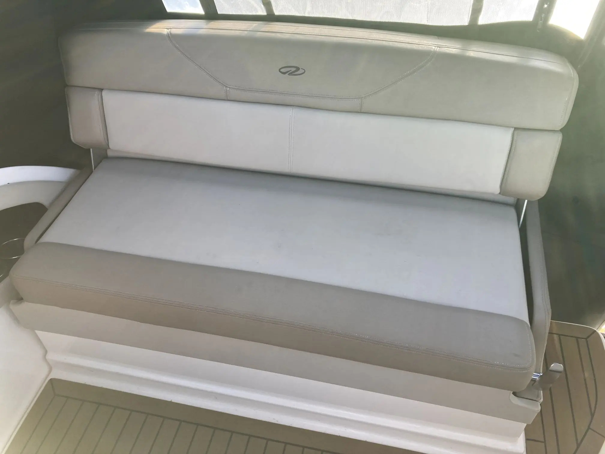 2014 Regal 280 Express à vendre (photo 8)