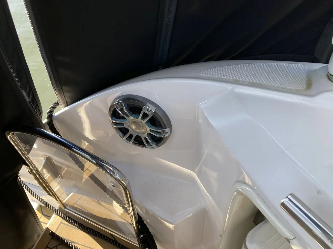 2014 Regal 280 Express à vendre (photo 16)