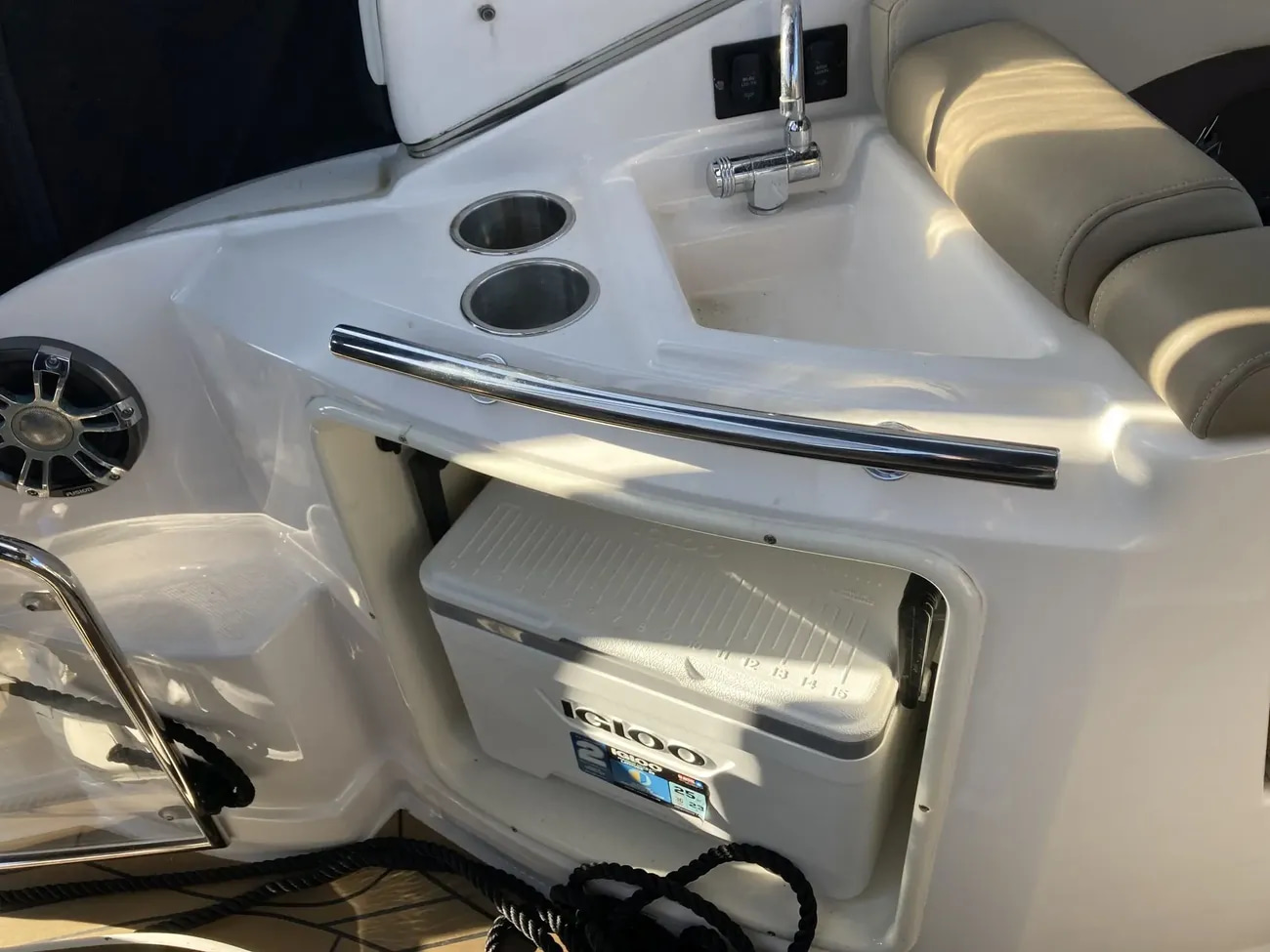 2014 Regal 280 Express à vendre (photo 15)