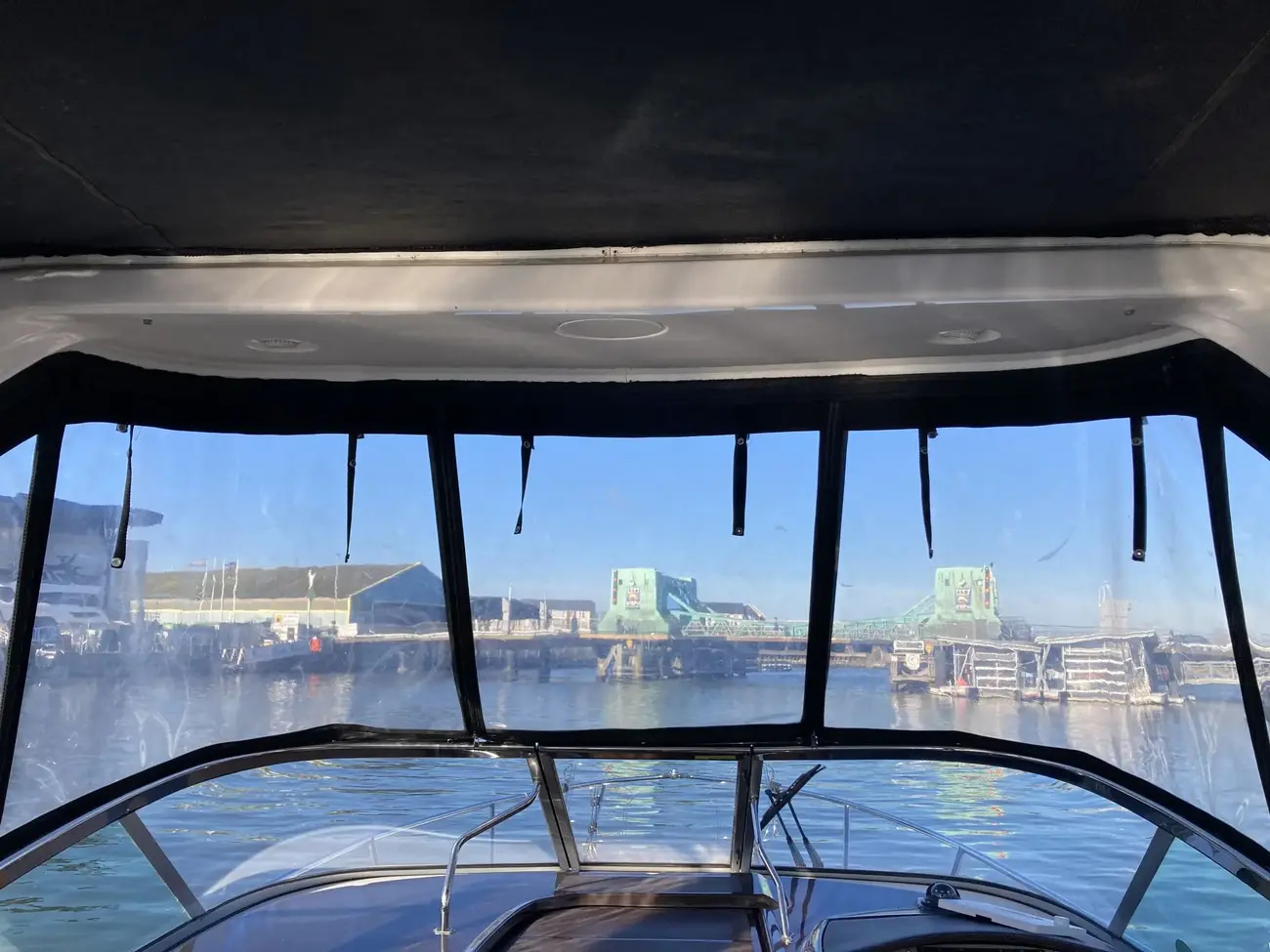 2014 Regal 280 Express à vendre (photo 22)