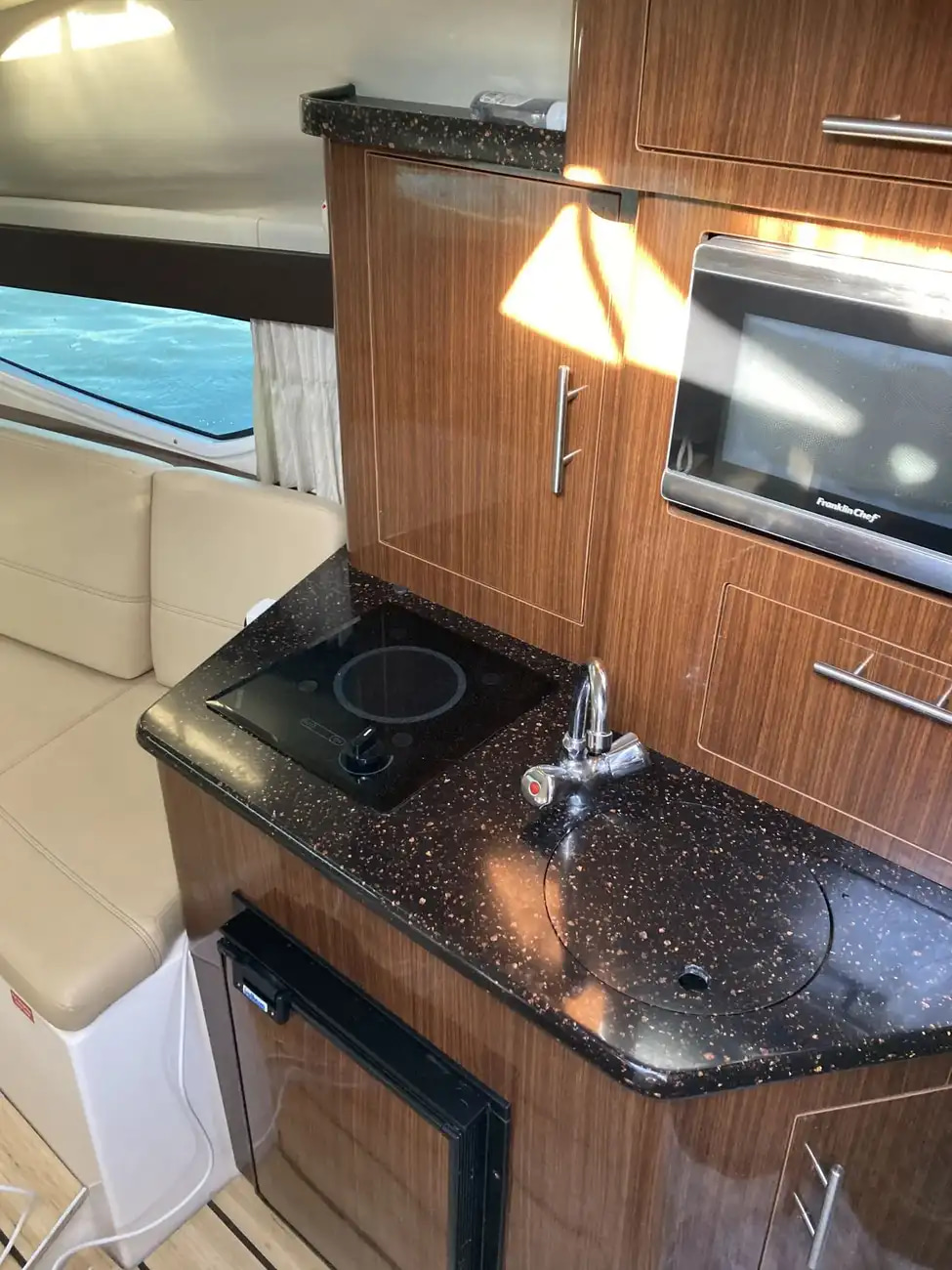 2014 Regal 280 Express à vendre (photo 31)