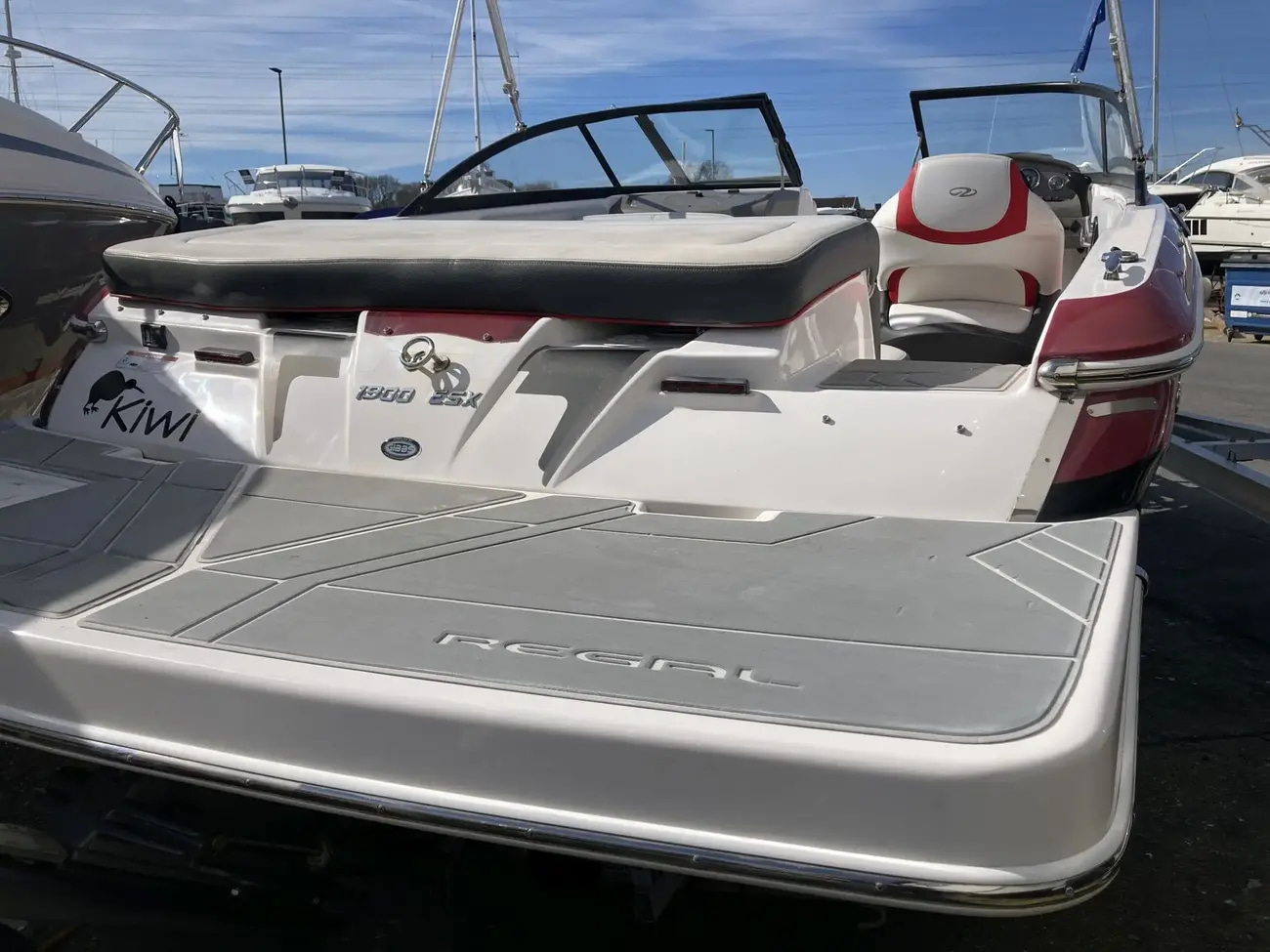 2015 Regal 1900 ESX en venta (photo 33)