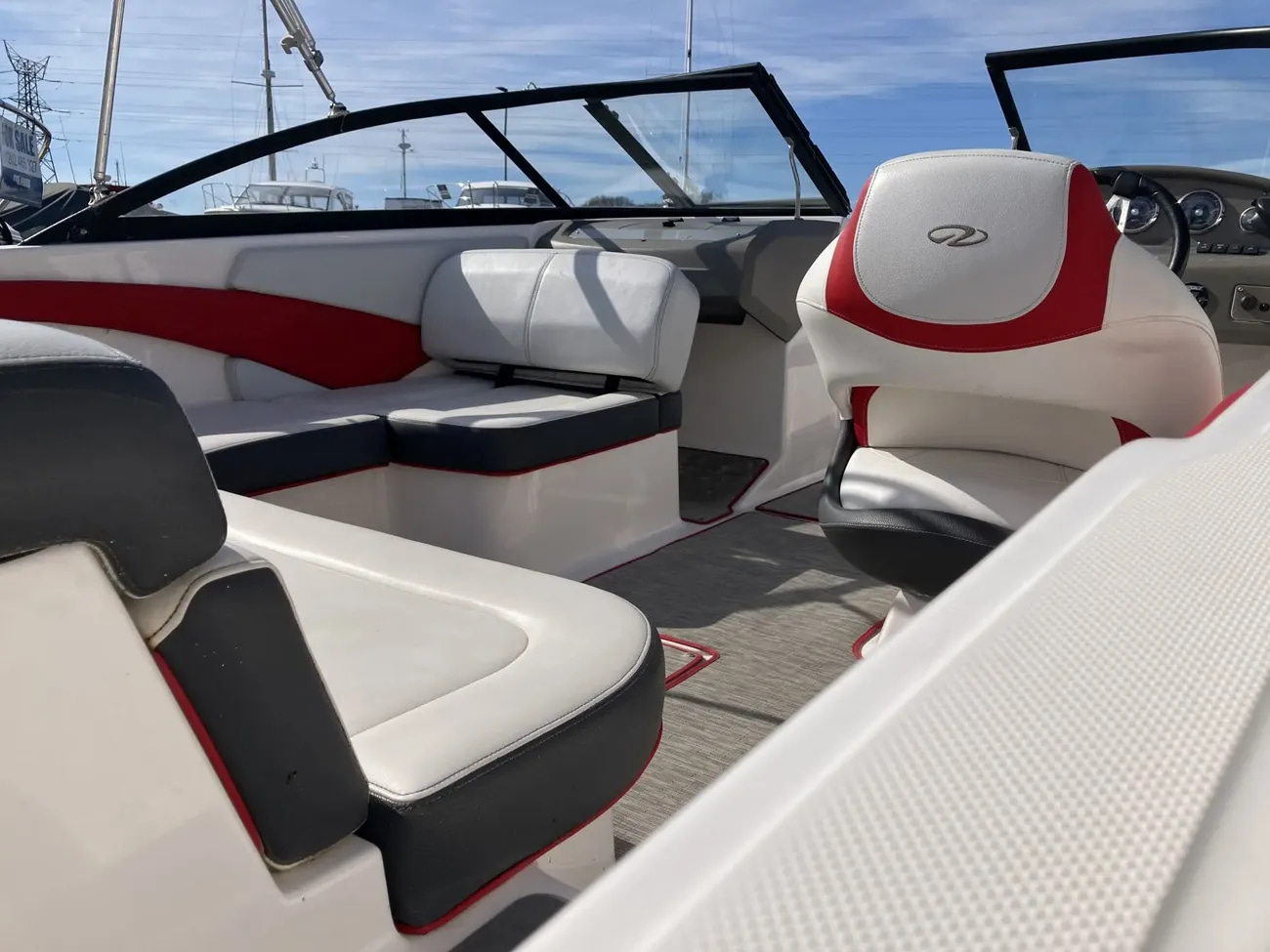 2015 Regal 1900 ESX en venta (photo 35)