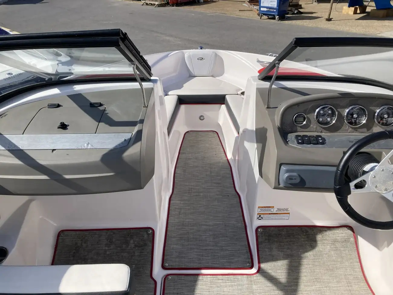 2015 Regal 1900 ESX en venta (photo 48)