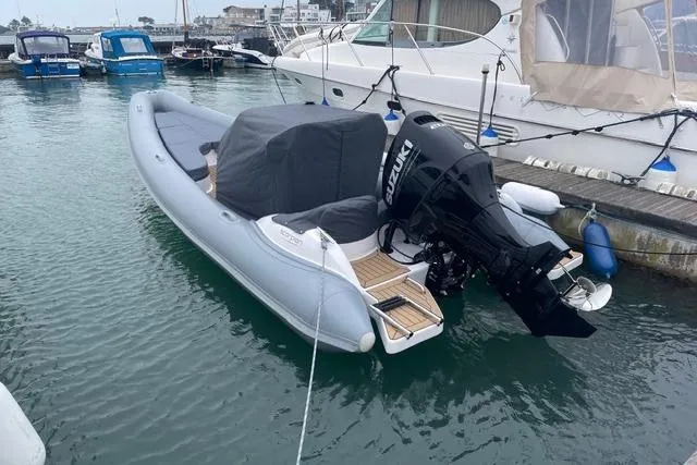 2023 Scorpion AD68 RIB zu verkaufen (photo 9)