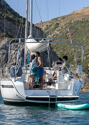 2012 Bavaria 40S na czarter (photo 3)