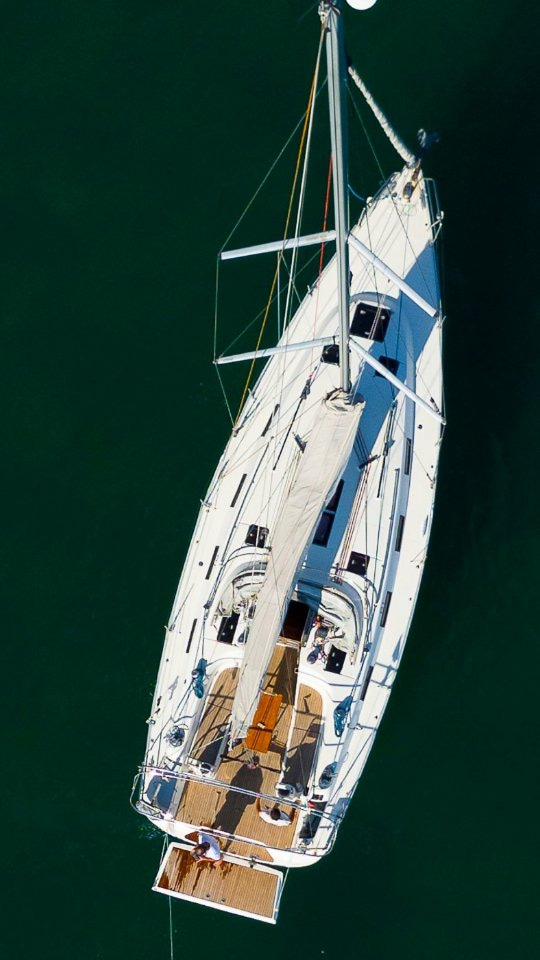 2012 Bavaria 40S na czarter (photo 17)