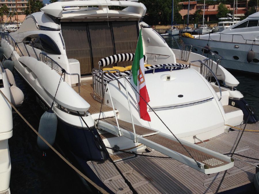 2003 Sunseeker Predator 75 te koop (photo 2)