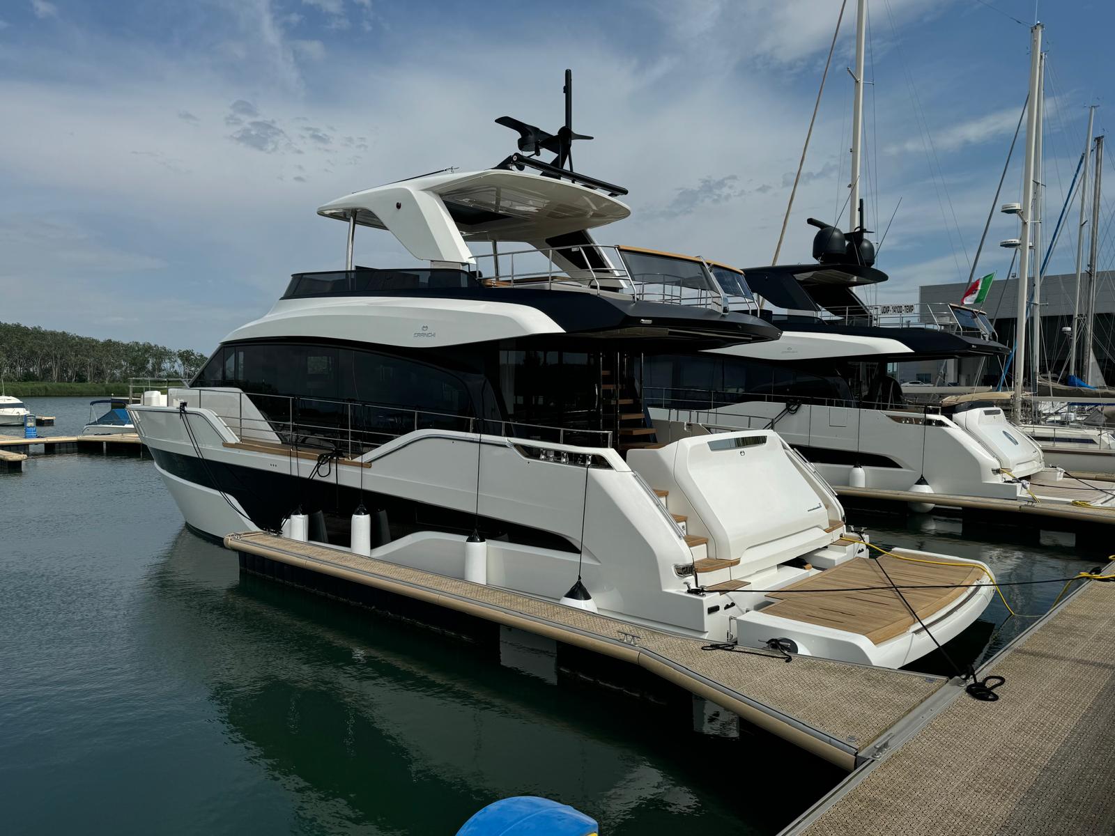 2026 Cranchi 67 FLY zu verkaufen (photo 2)