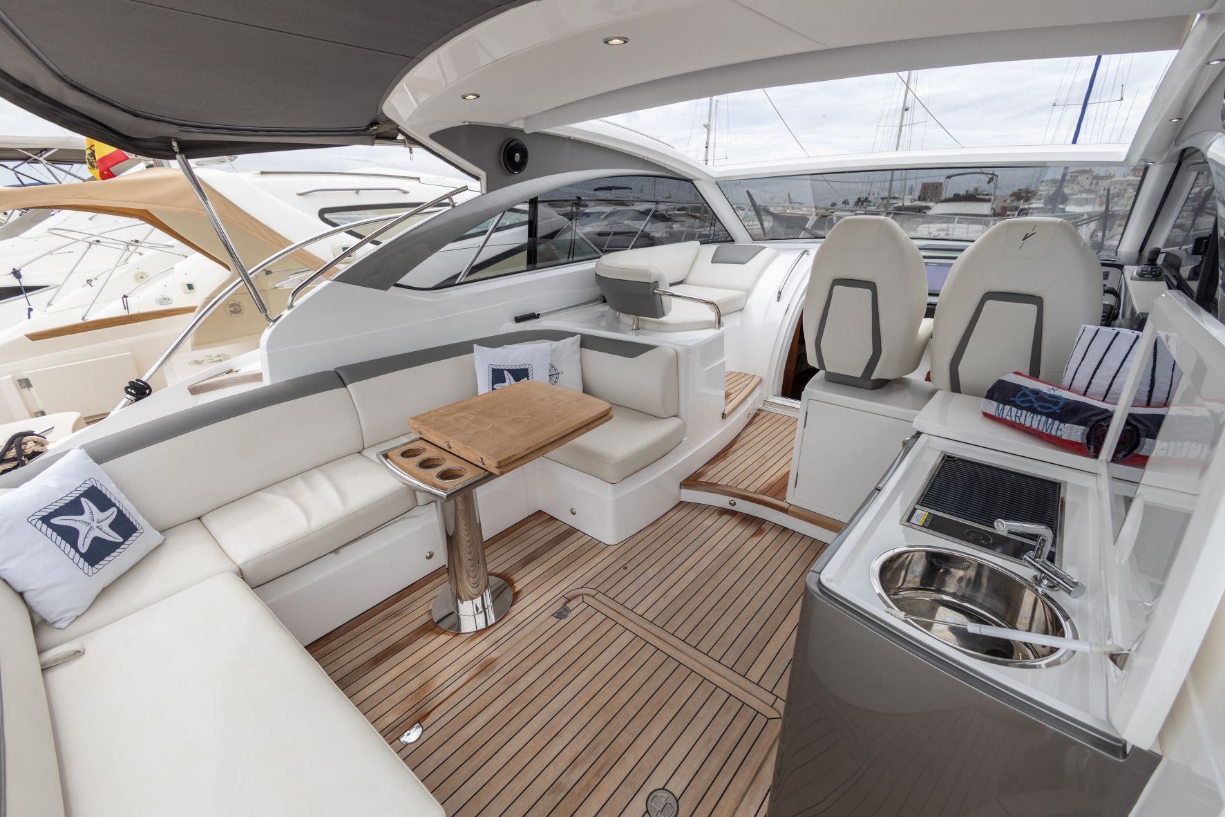 2025 Princess V40 en venta (photo 13)
