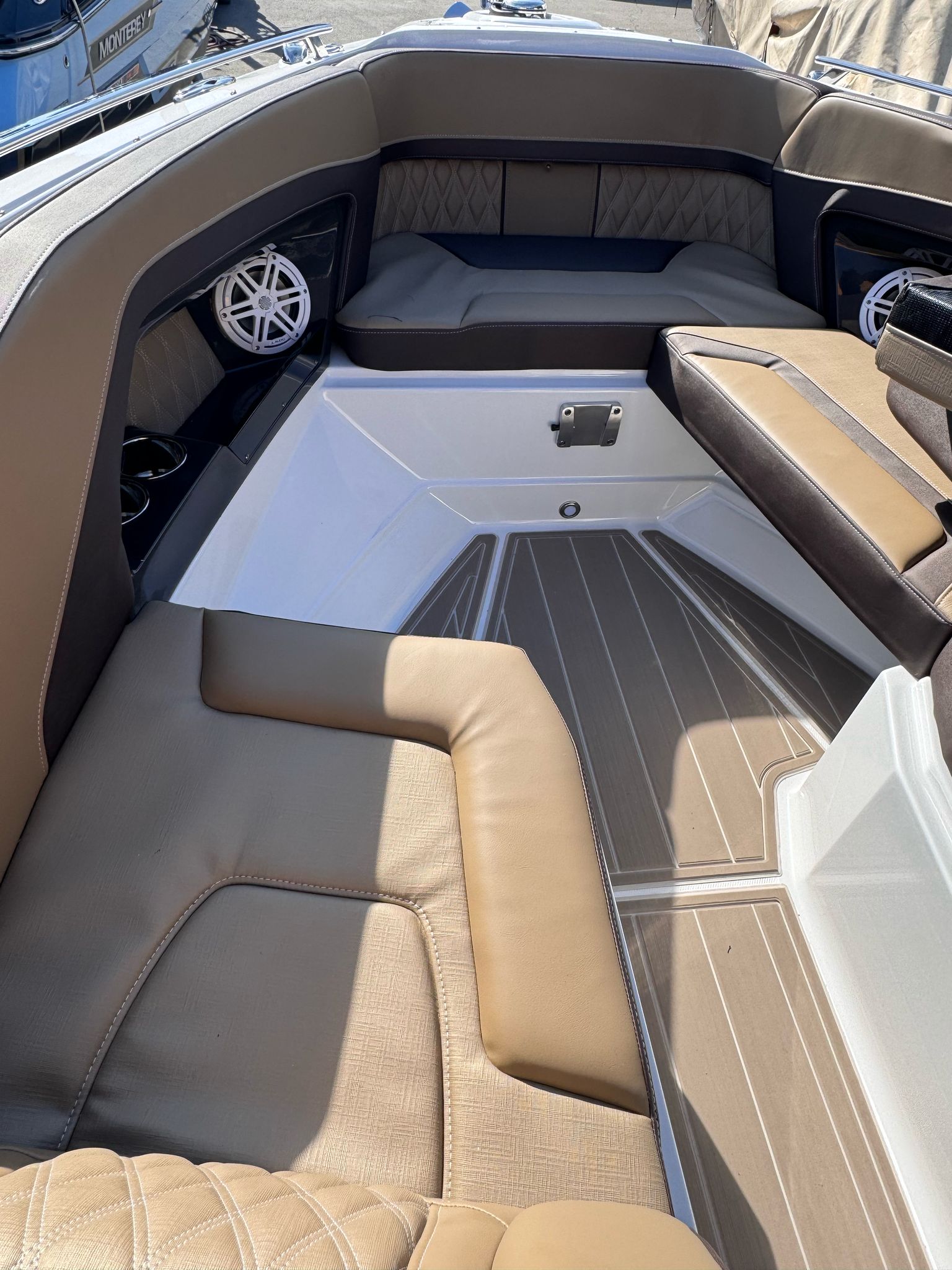 2025 Monterey 298 SS à vendre (photo 17)