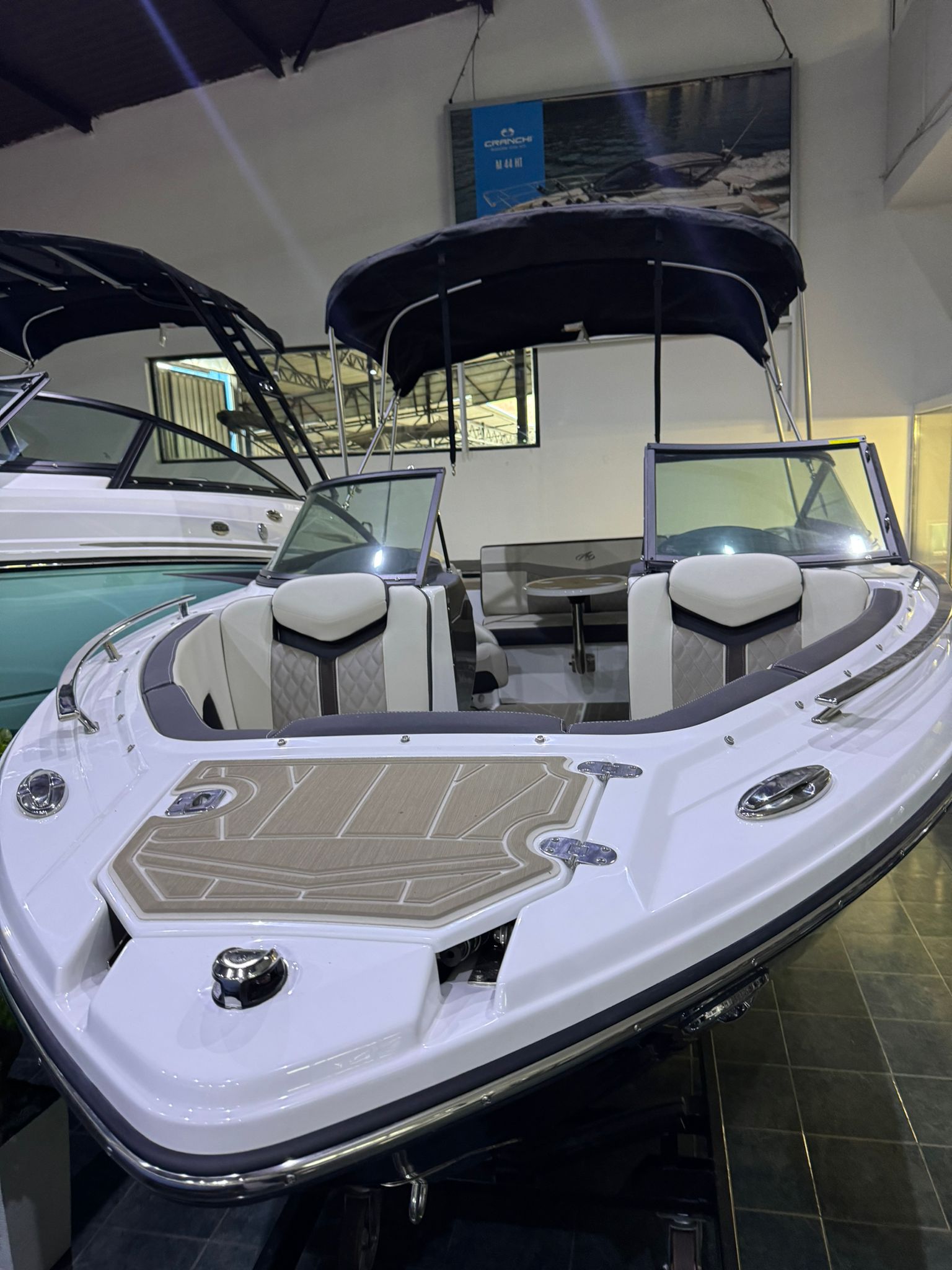 2026 Monterey 238 SS te koop (photo 15)