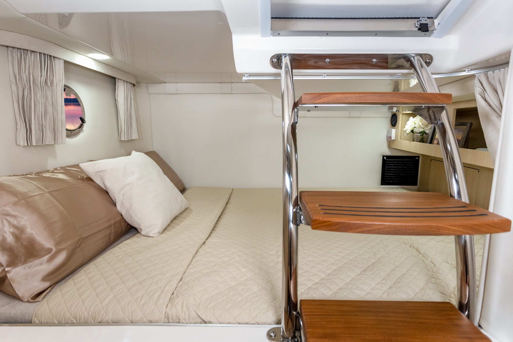 2023 Regal 28 Express à vendre (photo 42)