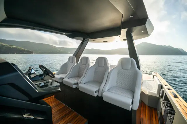 2025 Maxim Yachts MAX43 Race for sale (photo 6)