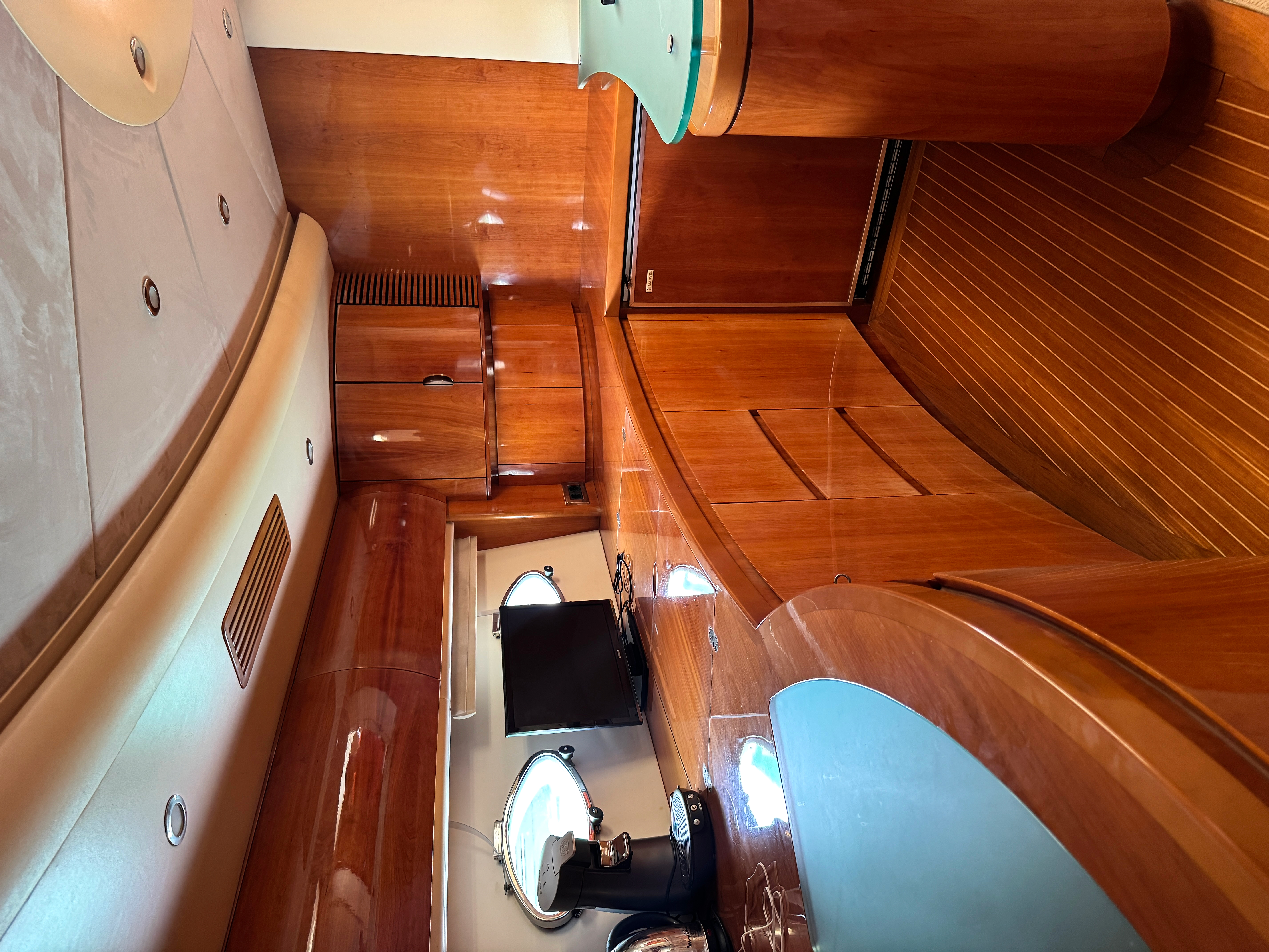 2002 Princess V65 à vendre (photo 4)