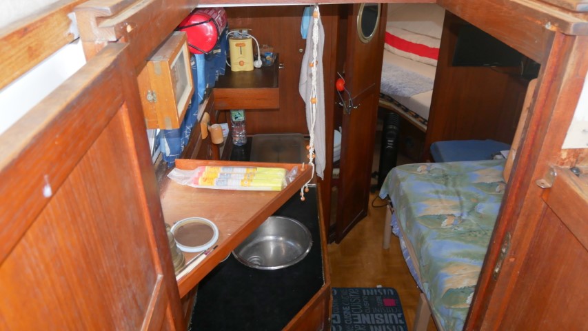 1984 Viking Conquer 32 in vendita (photo 4)