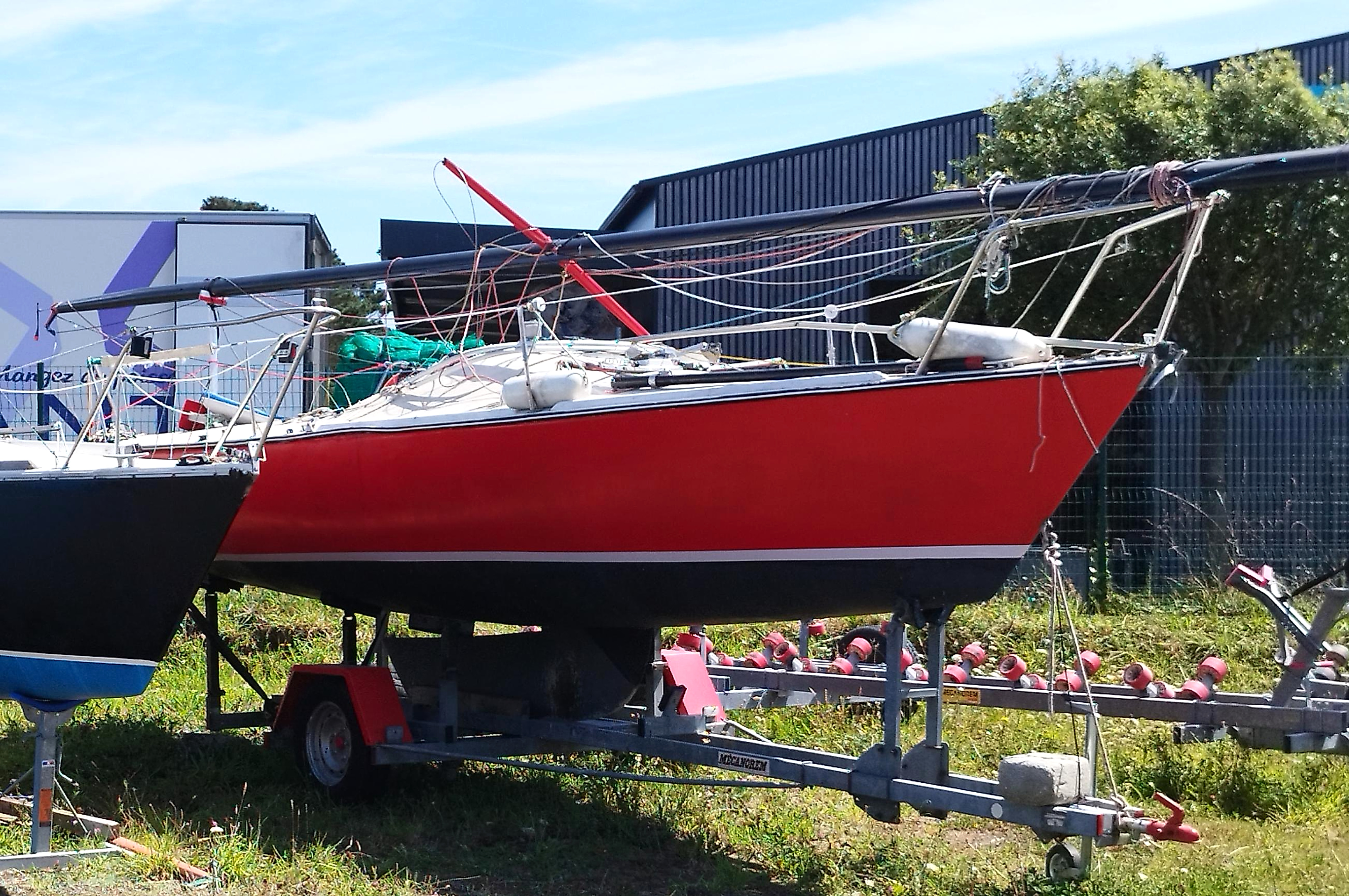 1981 Jeanneau Fun te koop (photo 2)