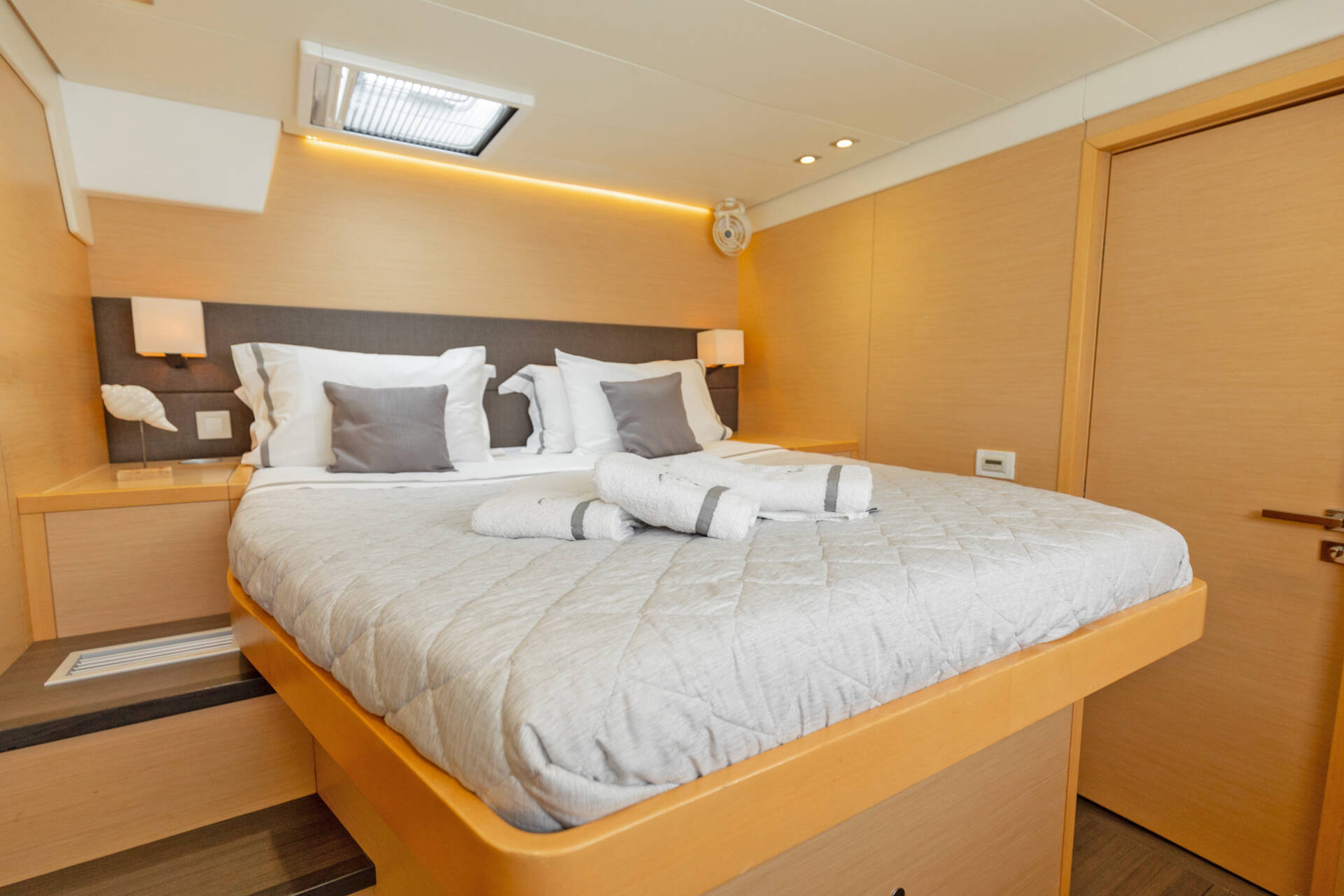 2014 Lagoon 560S2 na sprzedaż (photo 11)