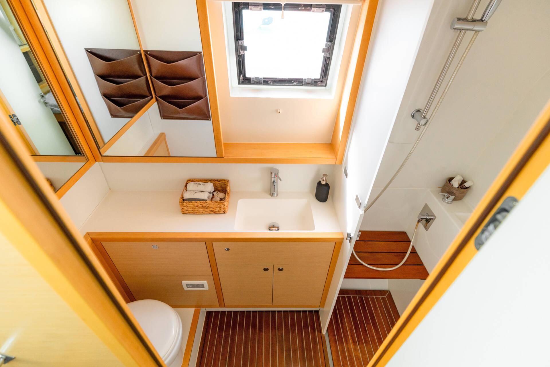 2014 Lagoon 560S2 na sprzedaż (photo 19)