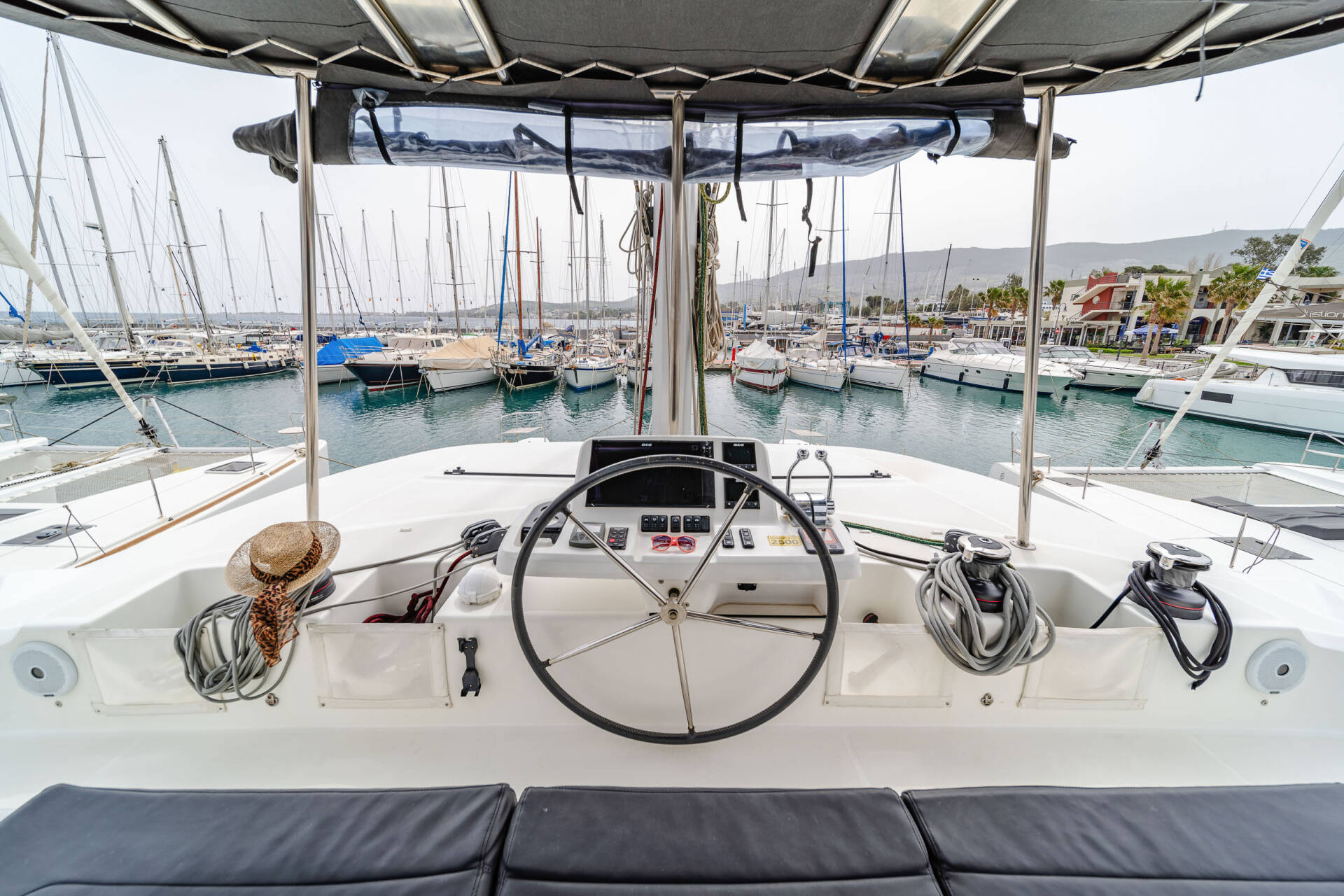 2019 Lagoon 50 na sprzedaż (photo 12)
