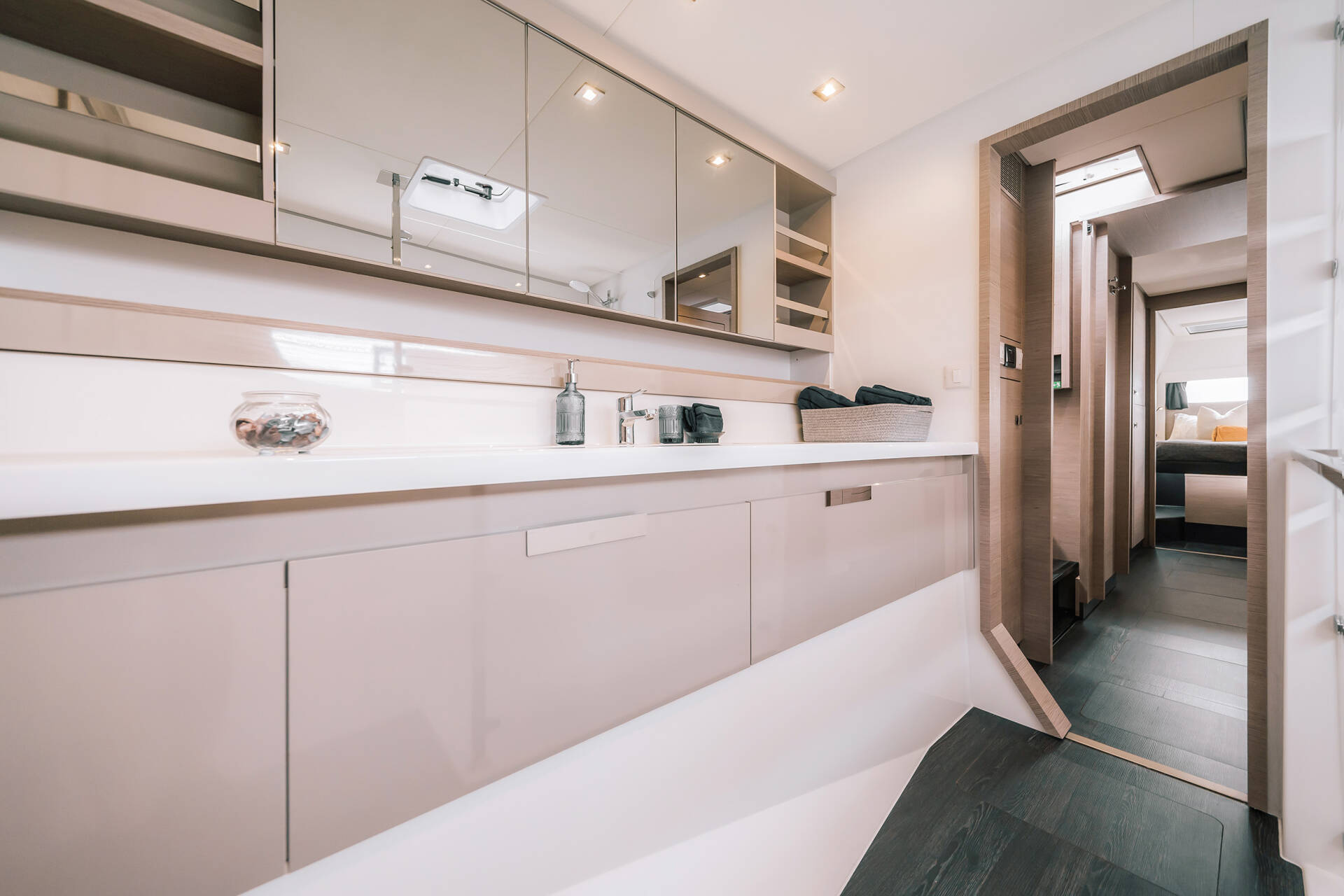 2025 Fountaine Pajot Tanna 47 for sale (photo 40)