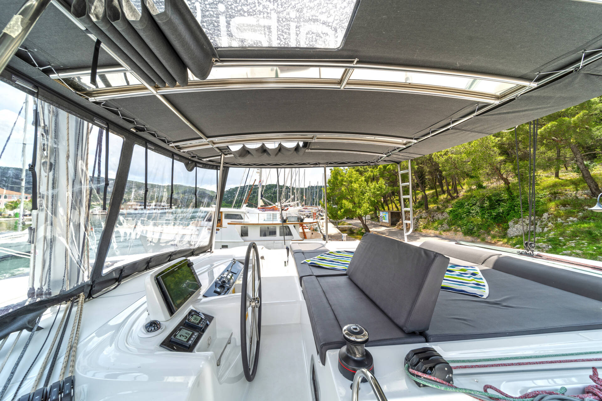 2023 Lagoon 46 for sale (photo 9)