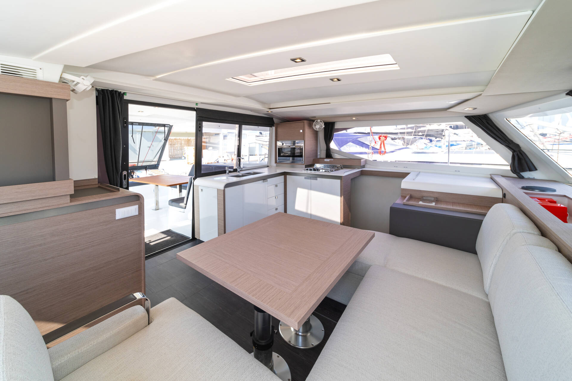 2024 Fountaine Pajot Isla 40 te koop (photo 8)