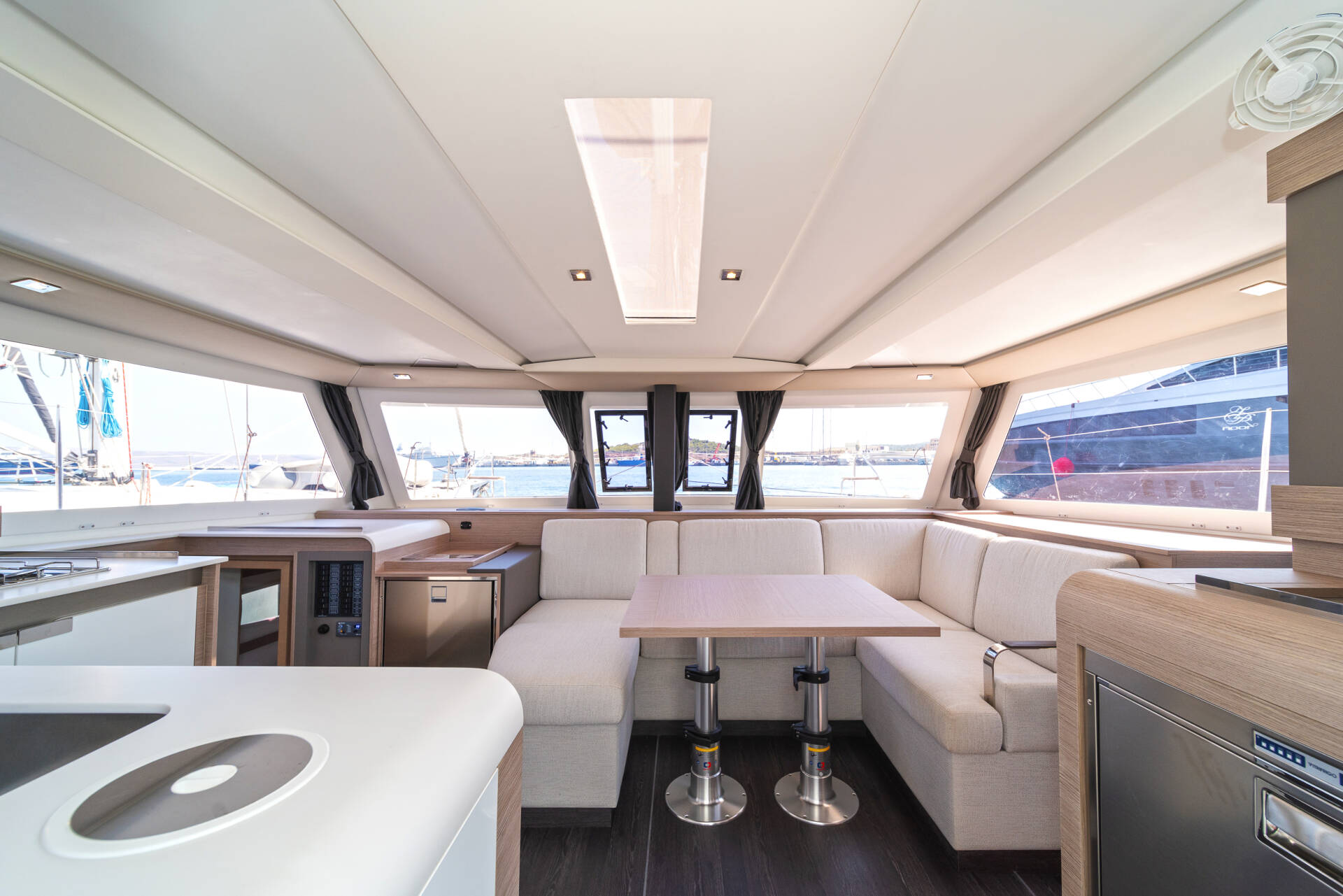 2024 Fountaine Pajot Isla 40 te koop (photo 9)
