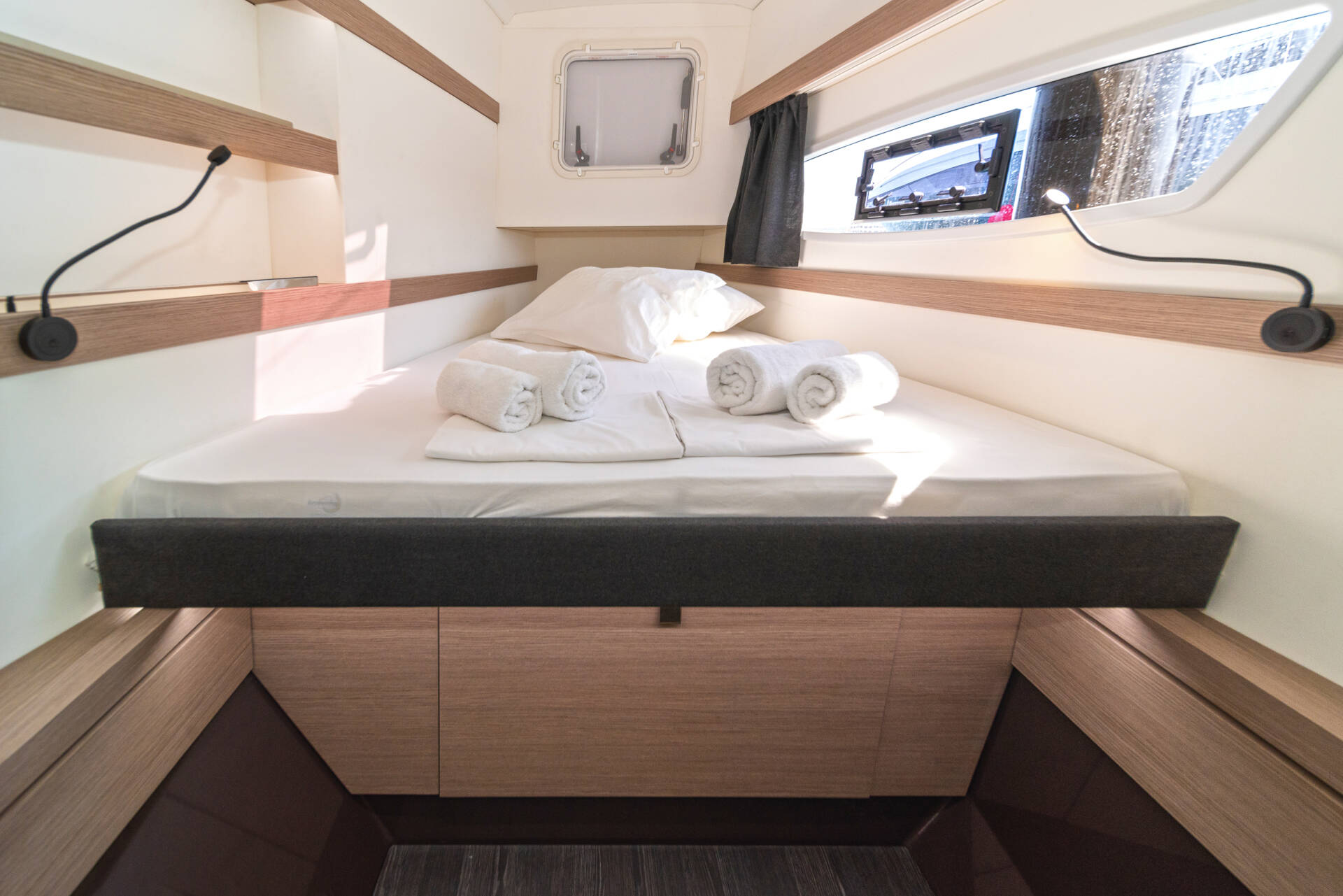 2024 Fountaine Pajot Isla 40 te koop (photo 11)