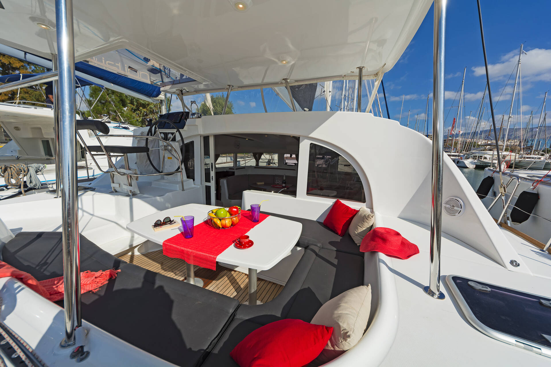 2017 Lagoon 380 for sale (photo 4)