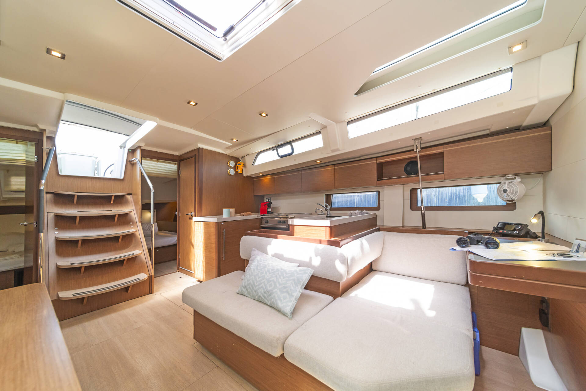 2023 Beneteau Oceanis 51.1 à venda (photo 8)