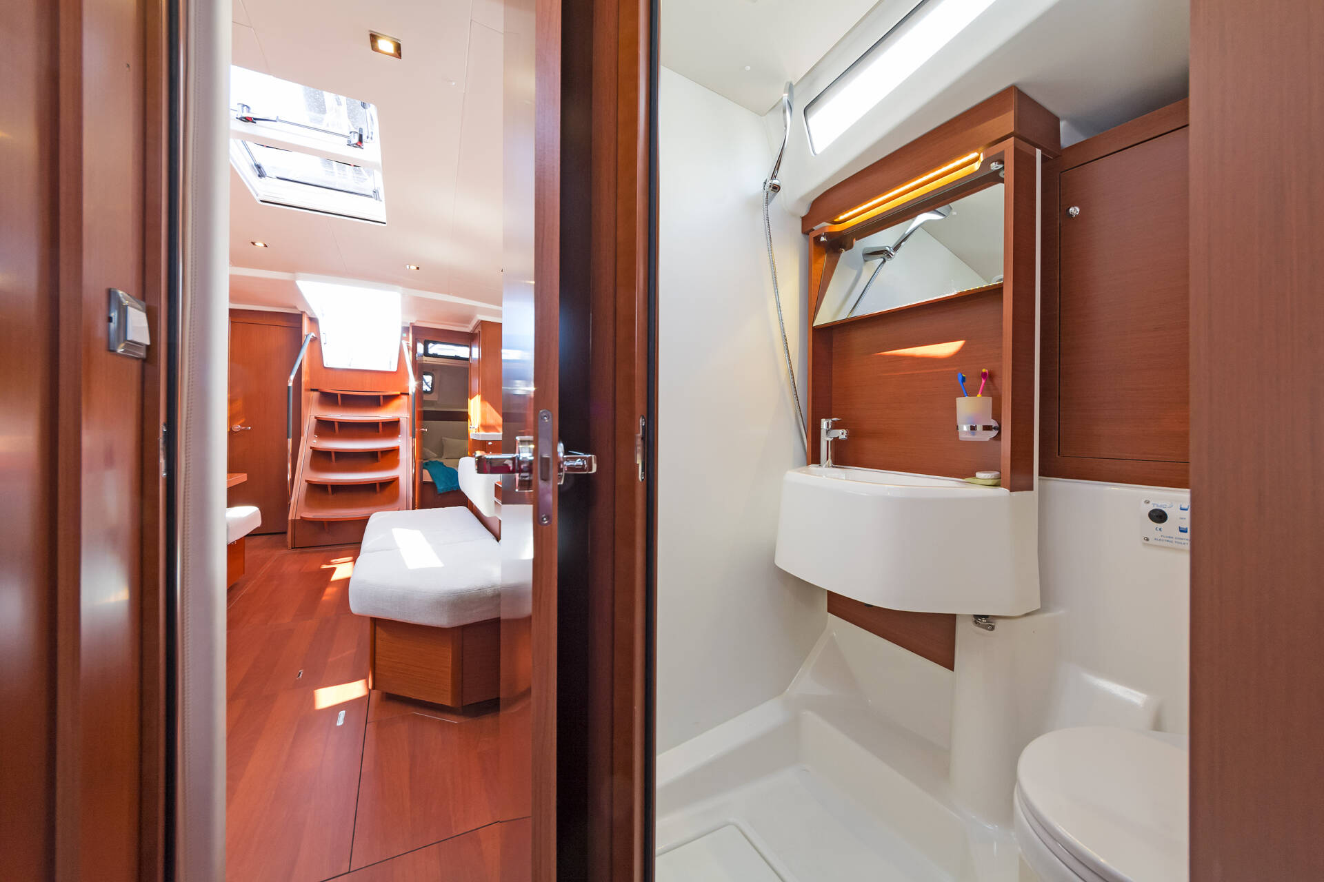 2019 Beneteau Oceanis 51.1 à vendre (photo 15)